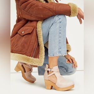 Free People Cedar Clog Blush Antique 38
